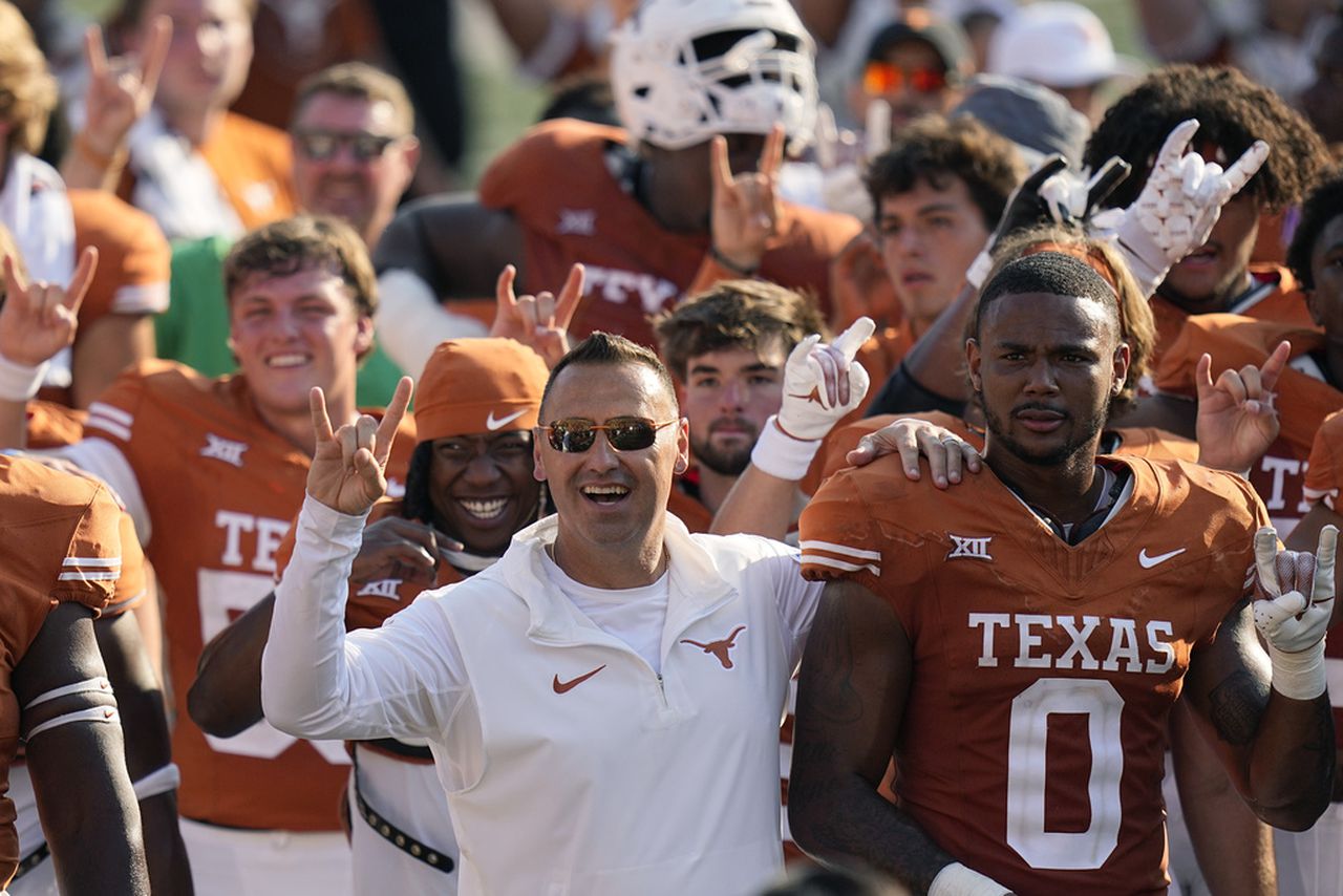 Texasâ Steve Sarkisian has Alabama-specific things ready for Tide: âItâs a heck of an opportunityâ