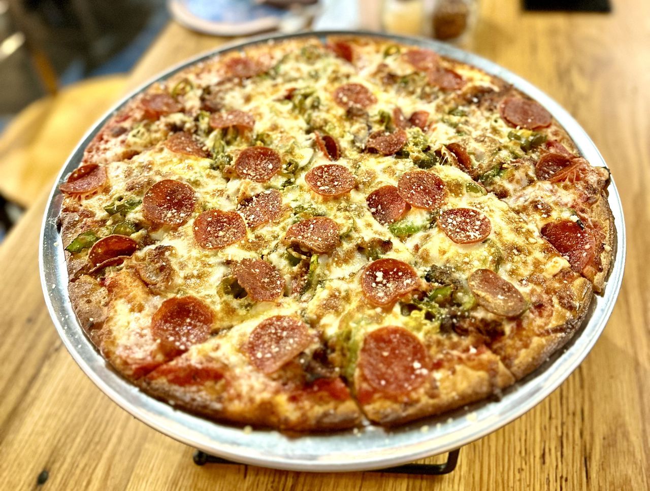 The Alabama pizza place built on âa pie and a prayerâ