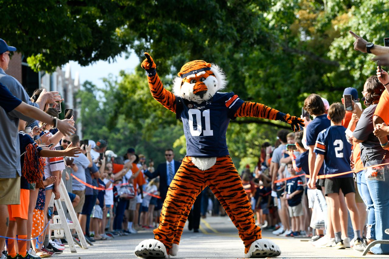 The tale of Aubie the Tiger's first football game, which was 44 years ago today