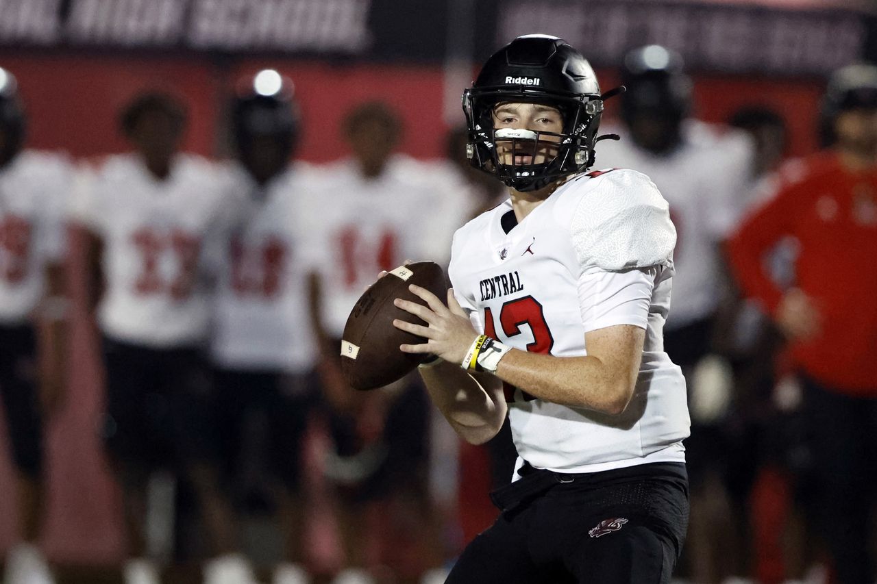 Central at Hewitt-Trussville Football