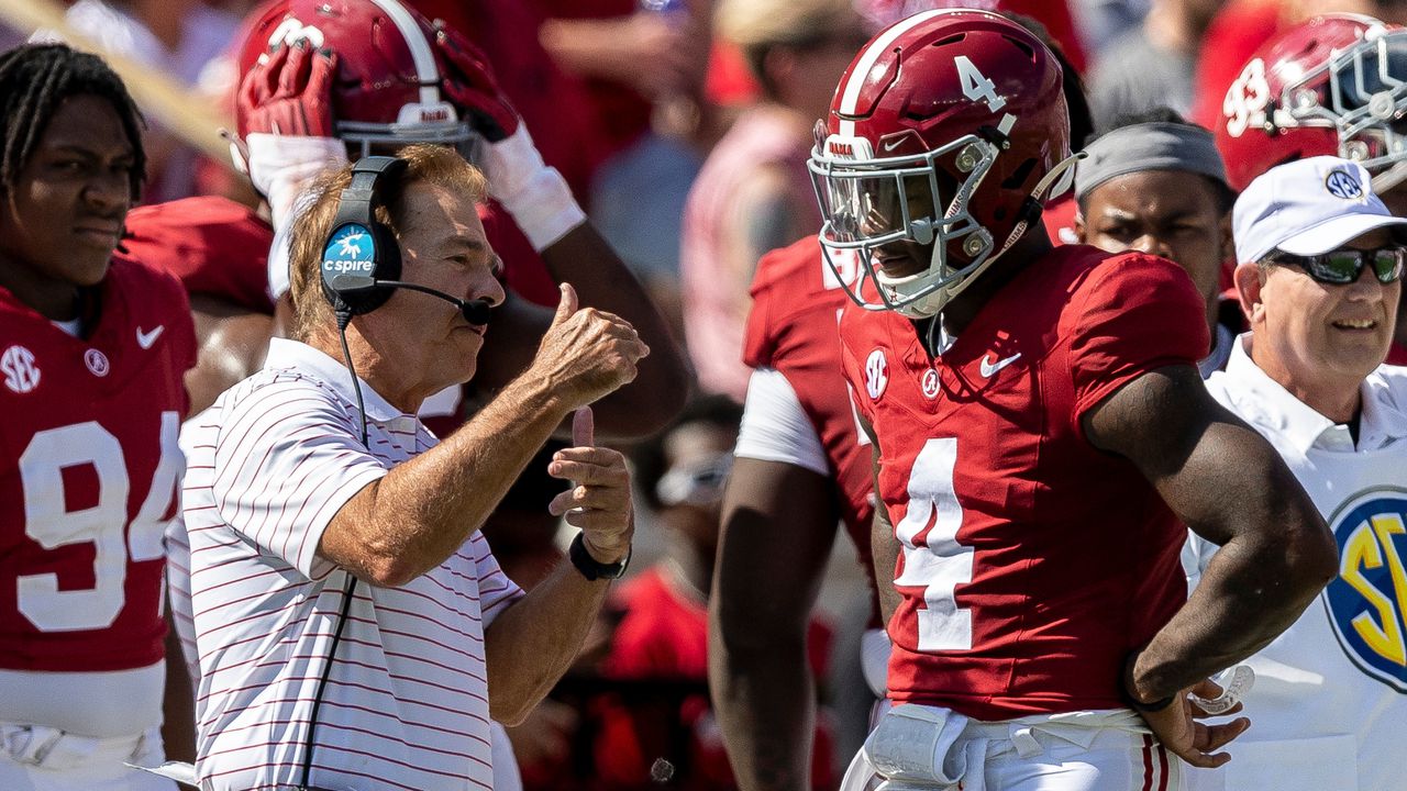 Alabama Nick Saban talks to Jalen Milroe - Ole Miss