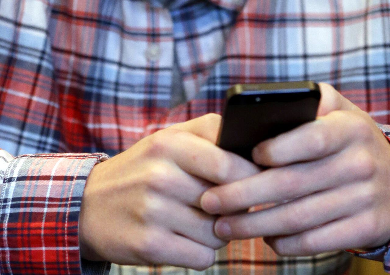 What is Smishing? U.S. Postal Service issues new warning