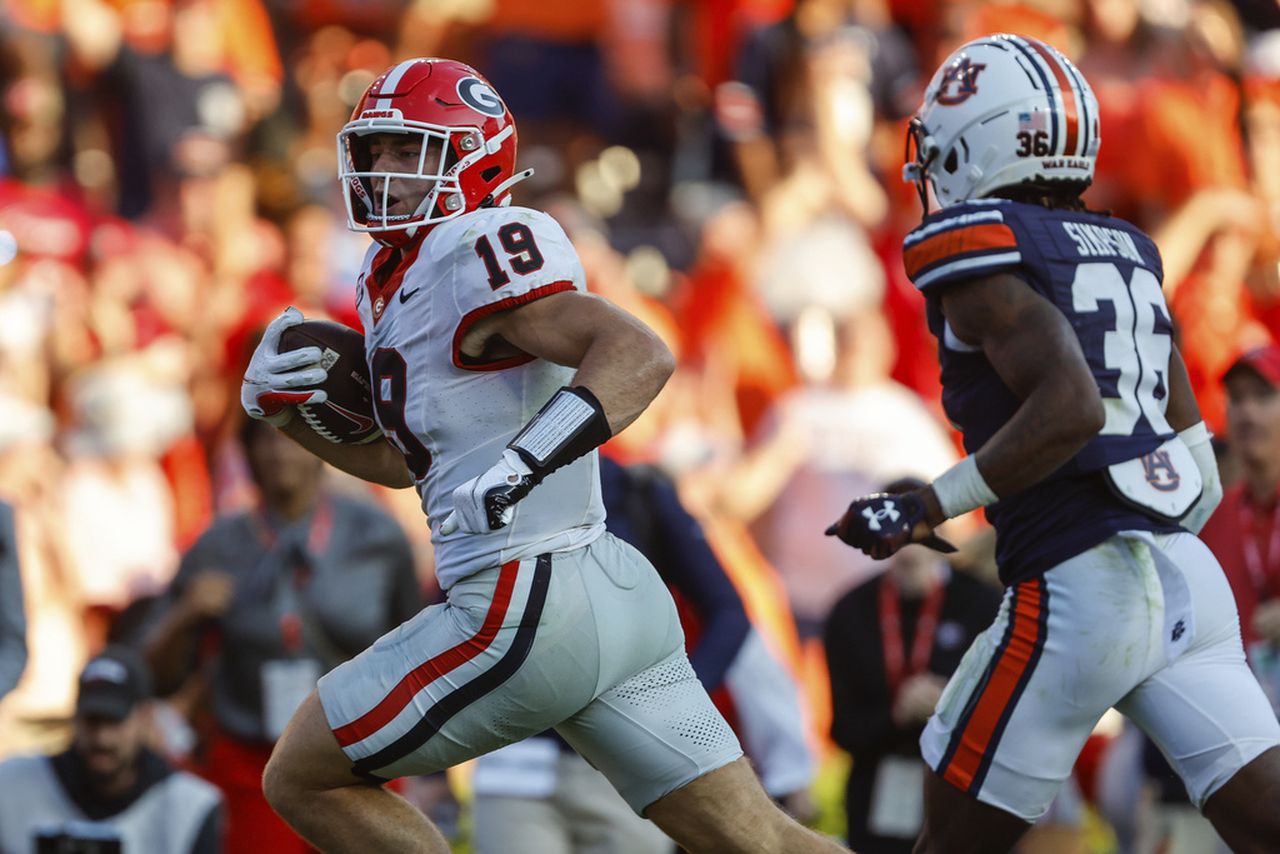 Abandoned boots and turquoise polos show just how close Auburn was to upsetting No. 1 Georgia