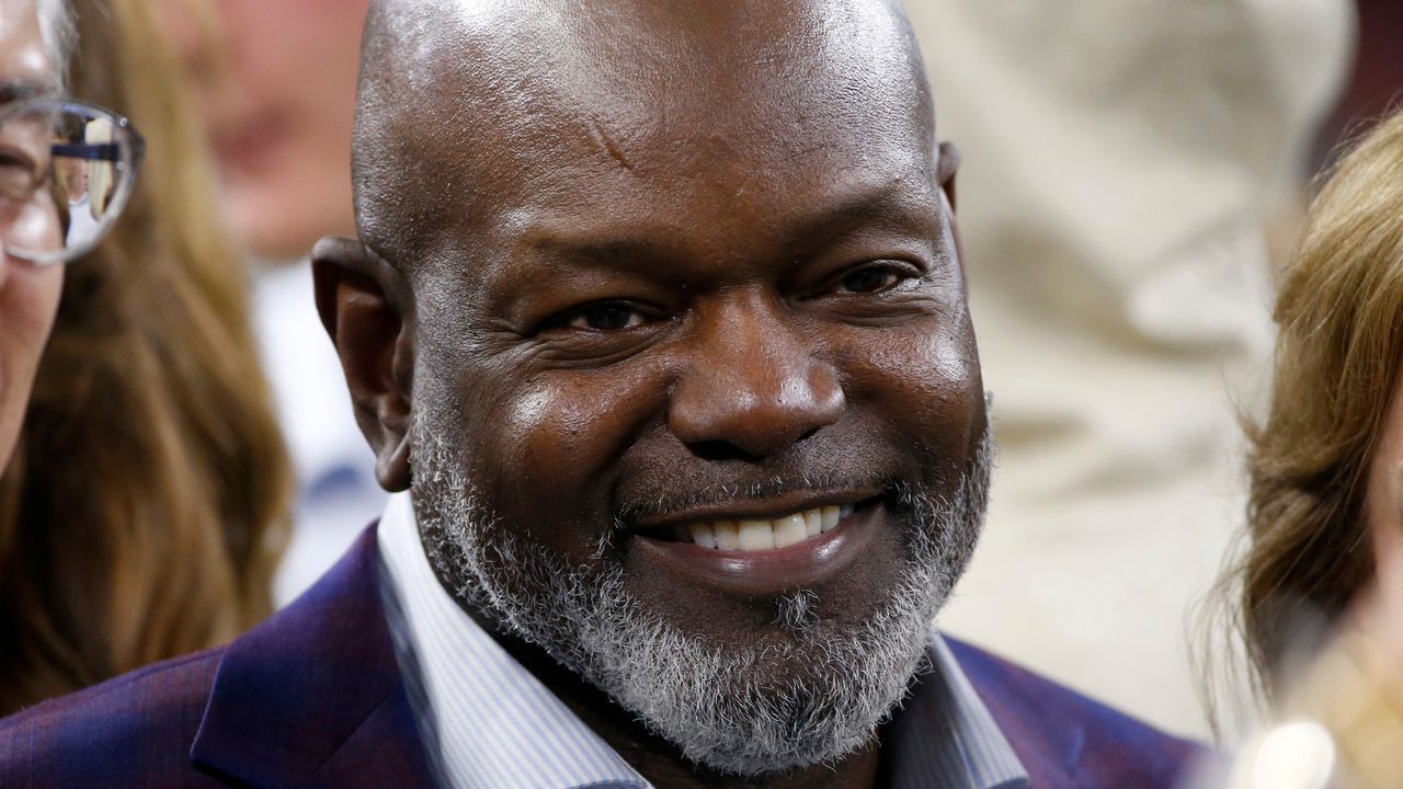 âAuburn wouldâve been the schoolâ: What if Emmitt Smith was Bo Jacksonâs successor at RB?