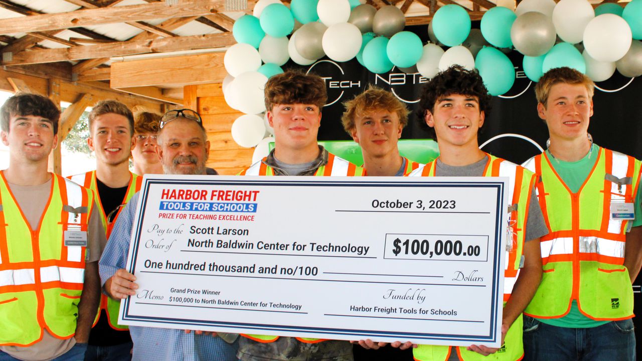 Alabama construction skills teacher wins $100,000 Harbor Freight award