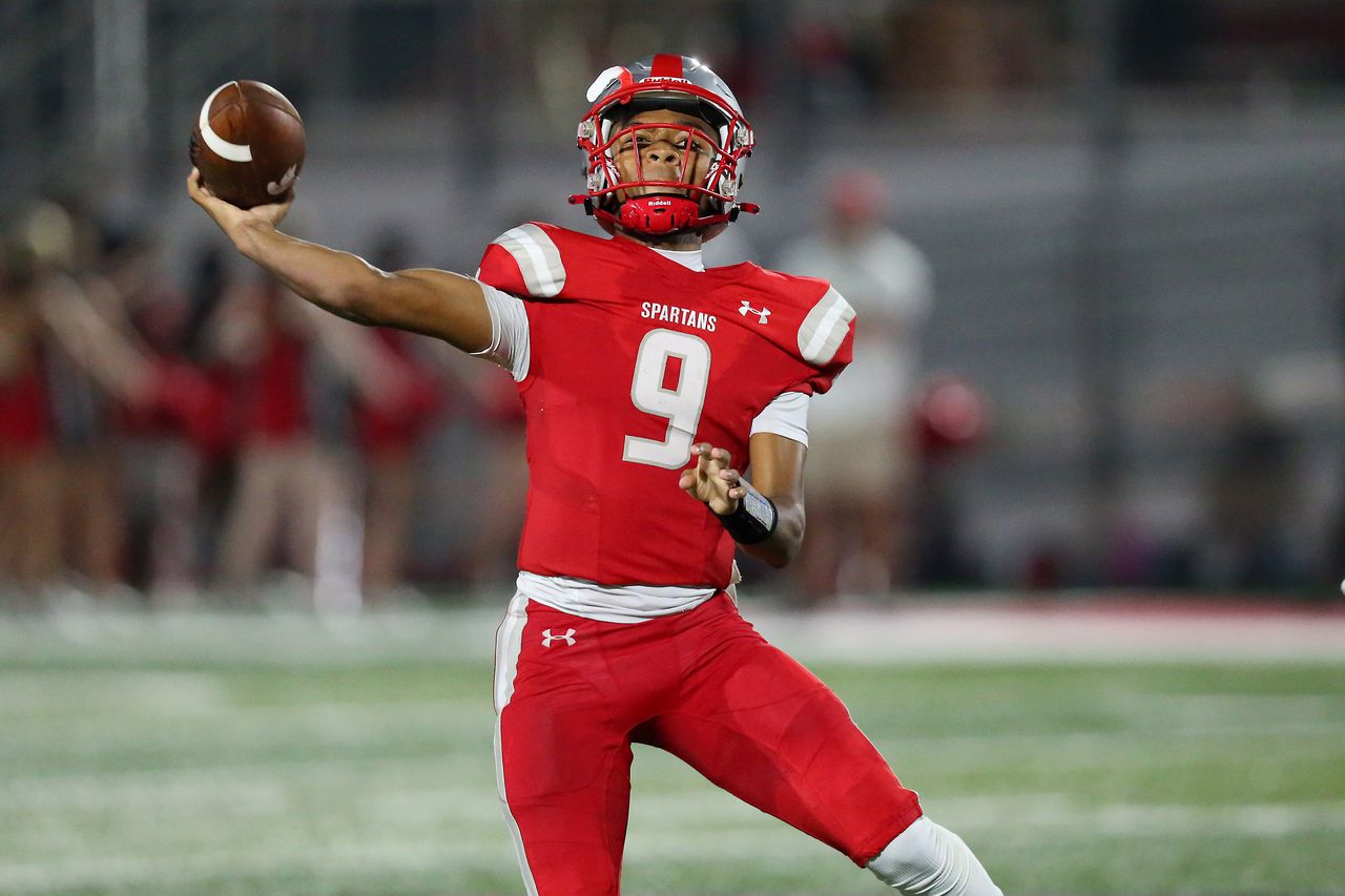 Are Saraland's KJ Lacey, Ryan Williams both Mr. Football contenders?