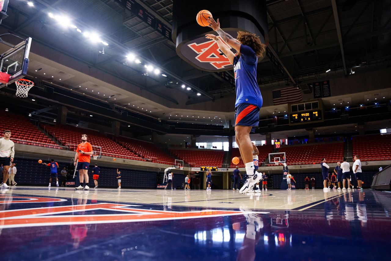 Auburn basketball to host open practice before Saturdayâs football game against Ole Miss