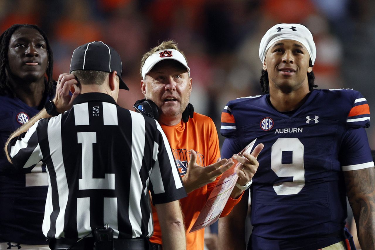 Auburn report card: More failing grades another ugly game, losing 28-21 to No. 13 Ole Miss