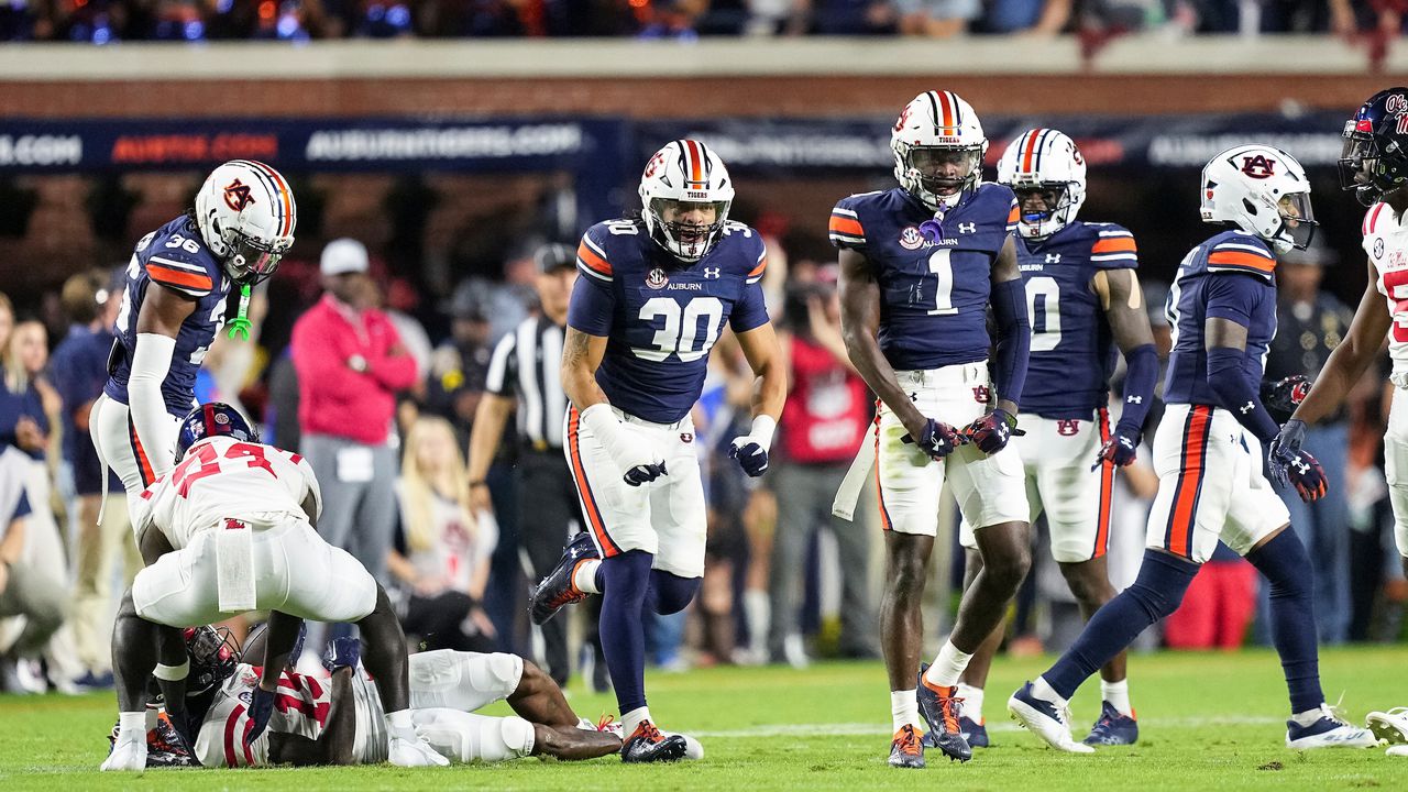 Auburn-Vanderbilt football kickoff, TV broadcast information announced