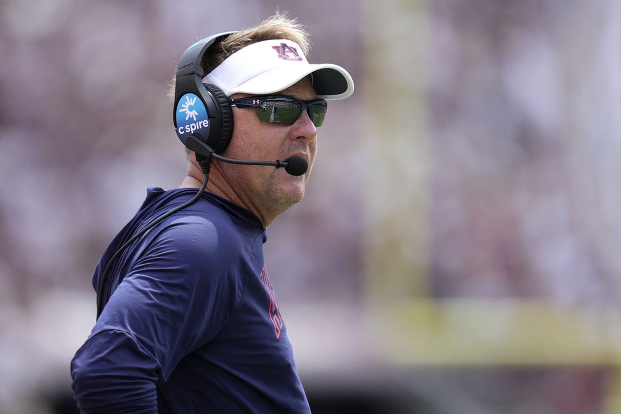 Auburnâs Hugh Freeze holds back comments on facing Ole Miss after scandal-ridden exit