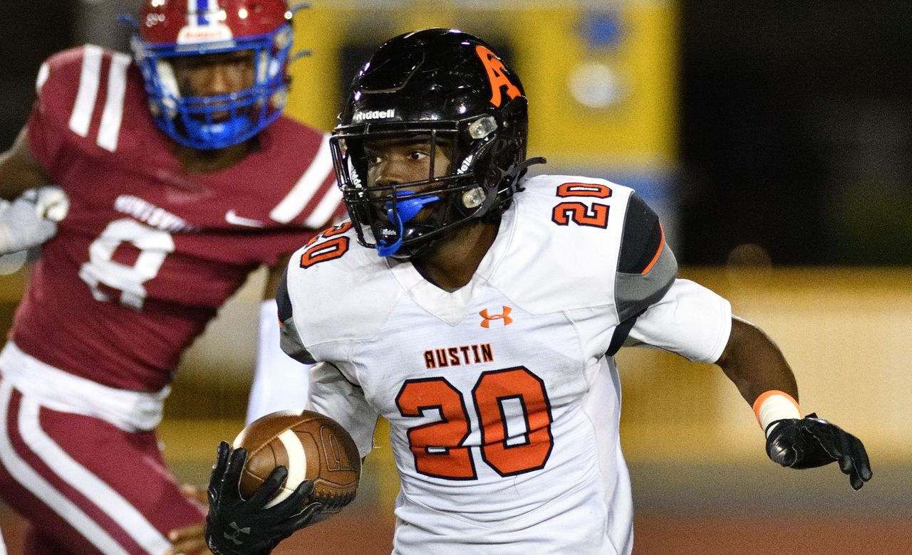 Austin rolls past Huntsville in regular-season finale