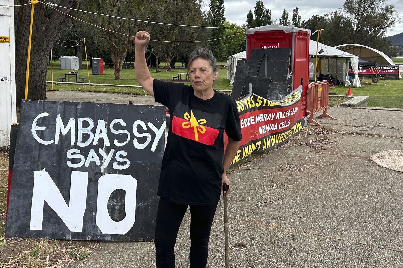 Australian voters overwhelmingly reject creating Indigenous people advocacy committee