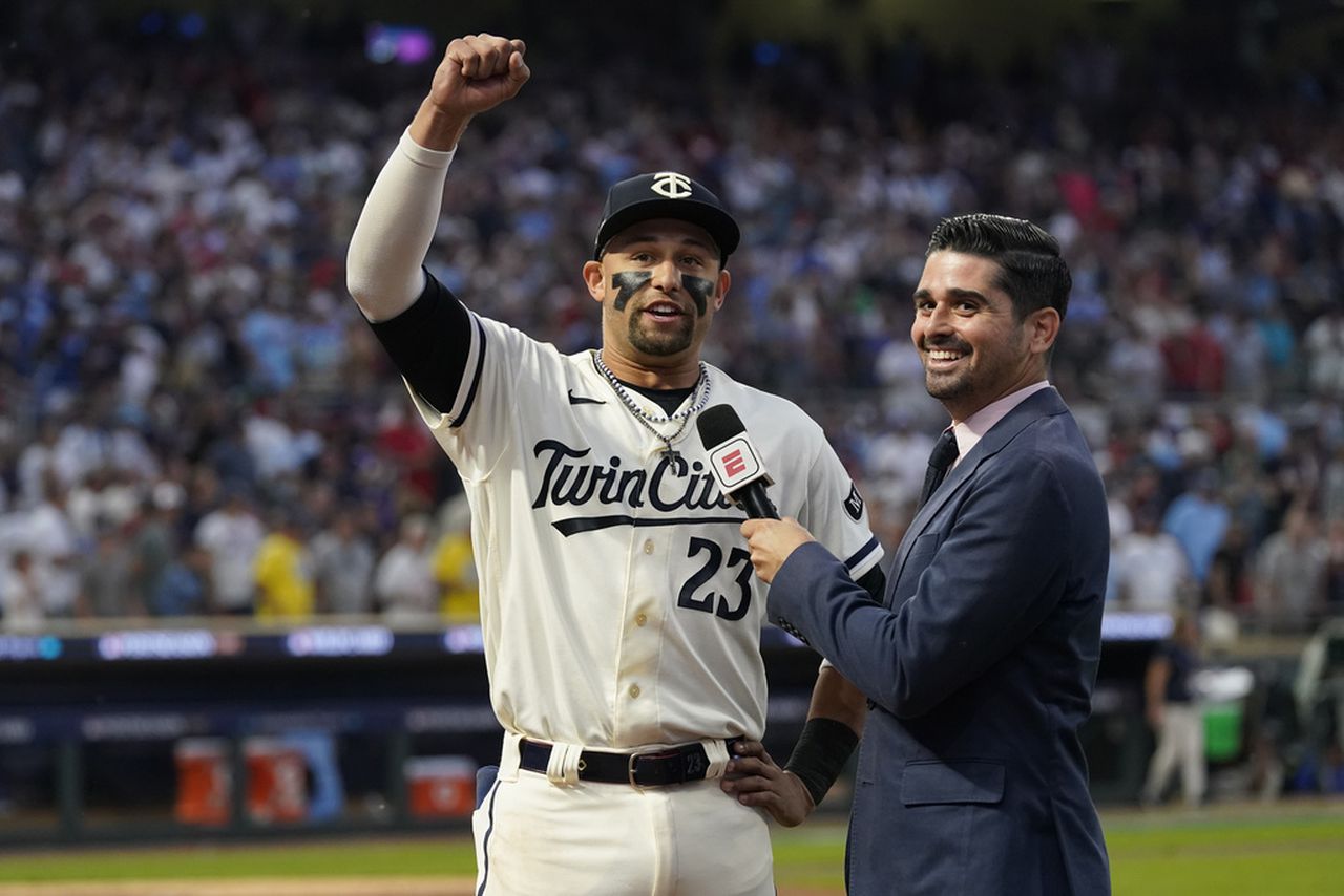 Blue Jays-Twins MLB wild-card playoff 2023 live stream (10/4)