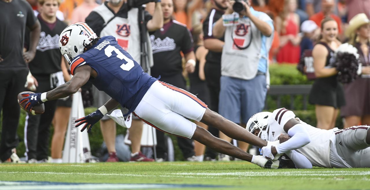 Casagrande: Is Auburn offense finding itself at most opportune time?