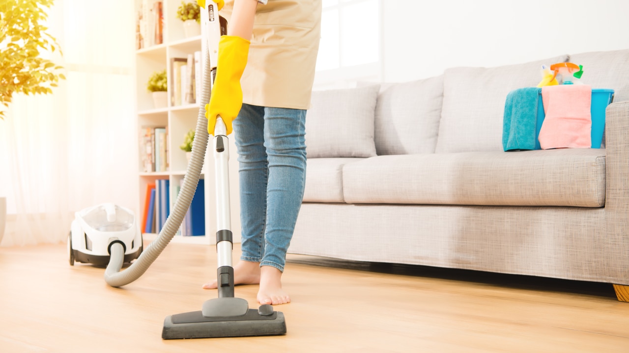 Dear Annie: Should I clean my vacuum monthly?