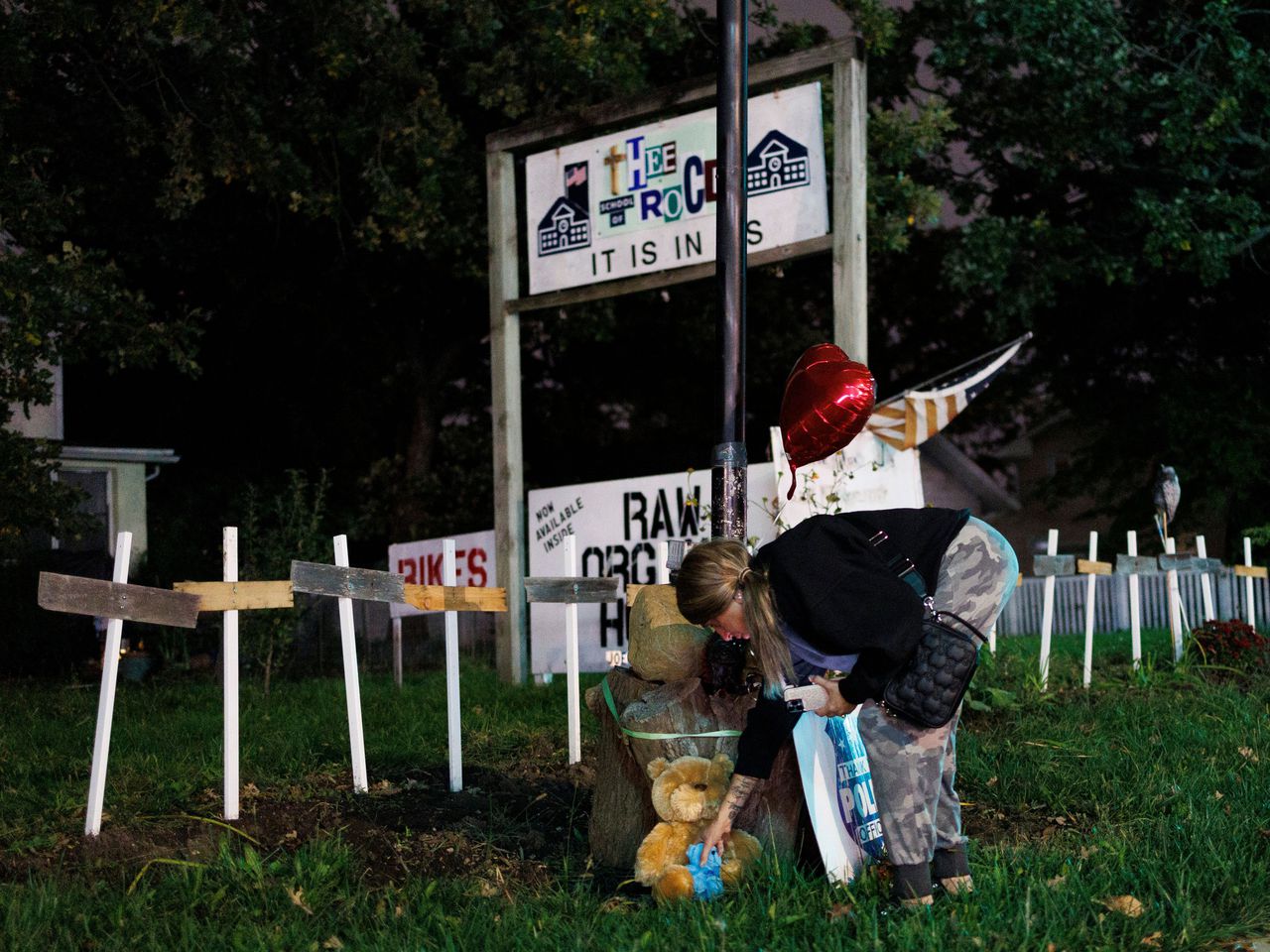 Funeral held for Wadea Al-Fayoume, 6-year-old stabbed in âsenseless act of hateâ in Illinois