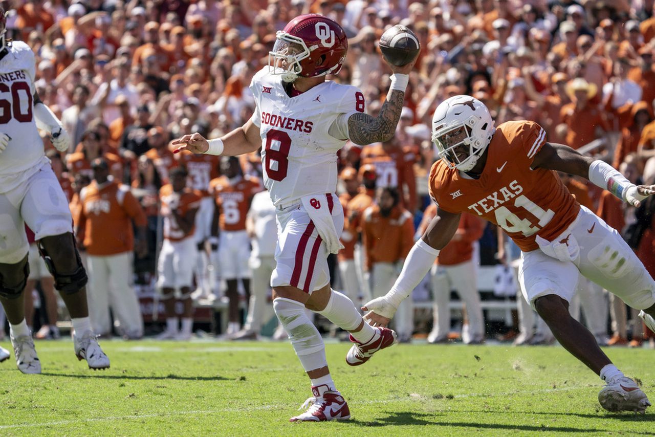 Gabriel, No. 12 Oklahoma bounce No. 3 Texas, 34-30