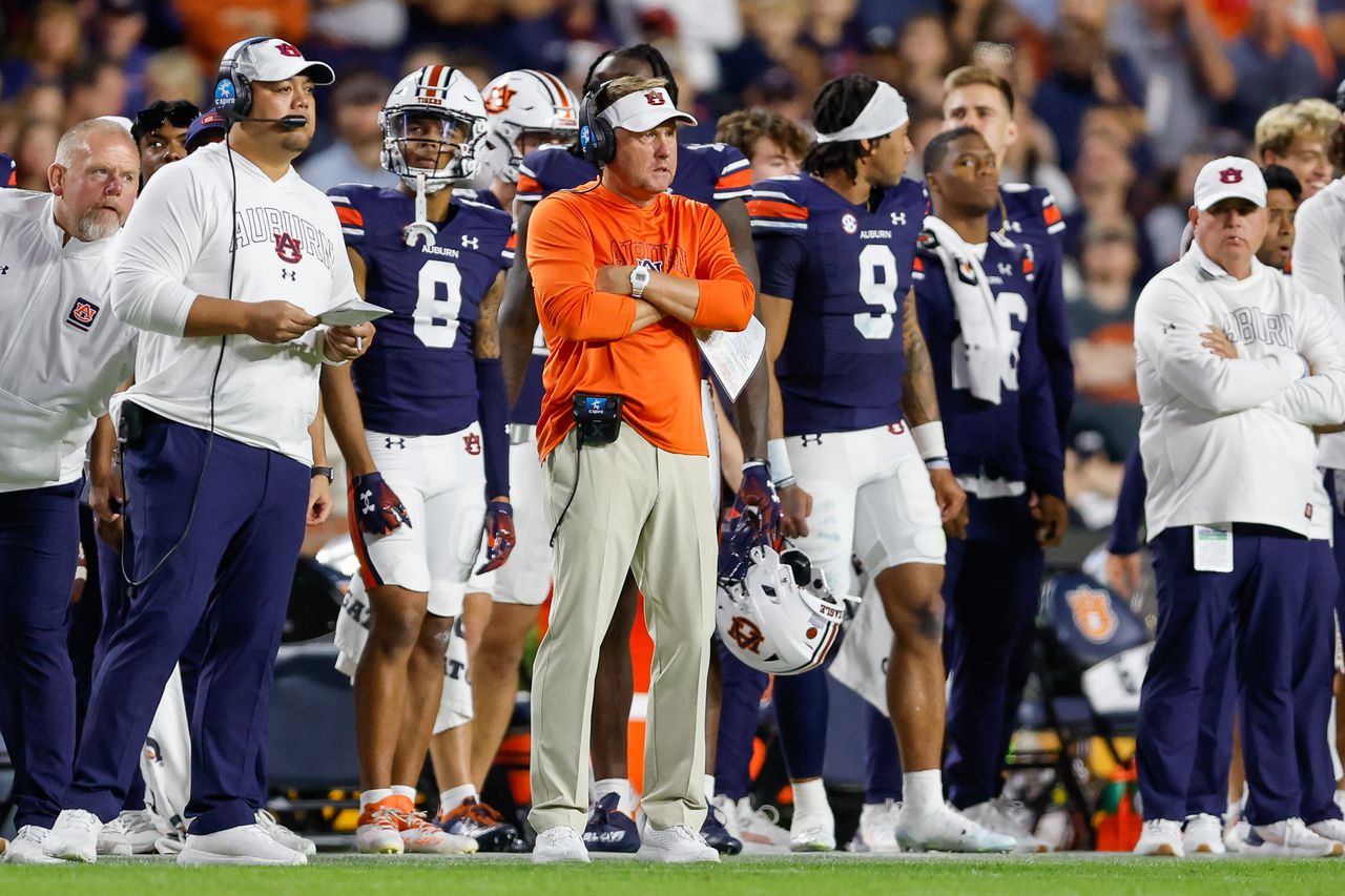 How are Auburn's players are embracing the changing culture under Hugh Freeze?