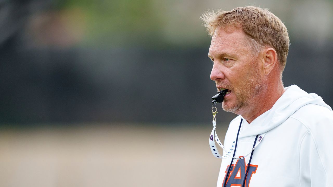 Hugh Freeze threw Auburn a change up this week at practice. What was it and why?