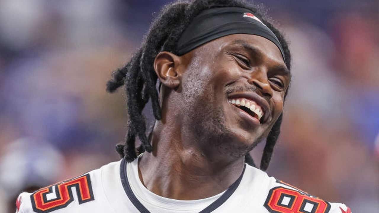 Julio Jones returns to the NFL