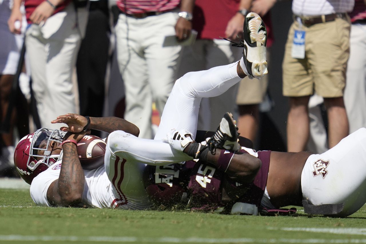 Nick Saban: âHell yeah,â sacks are a concern for Alabama football