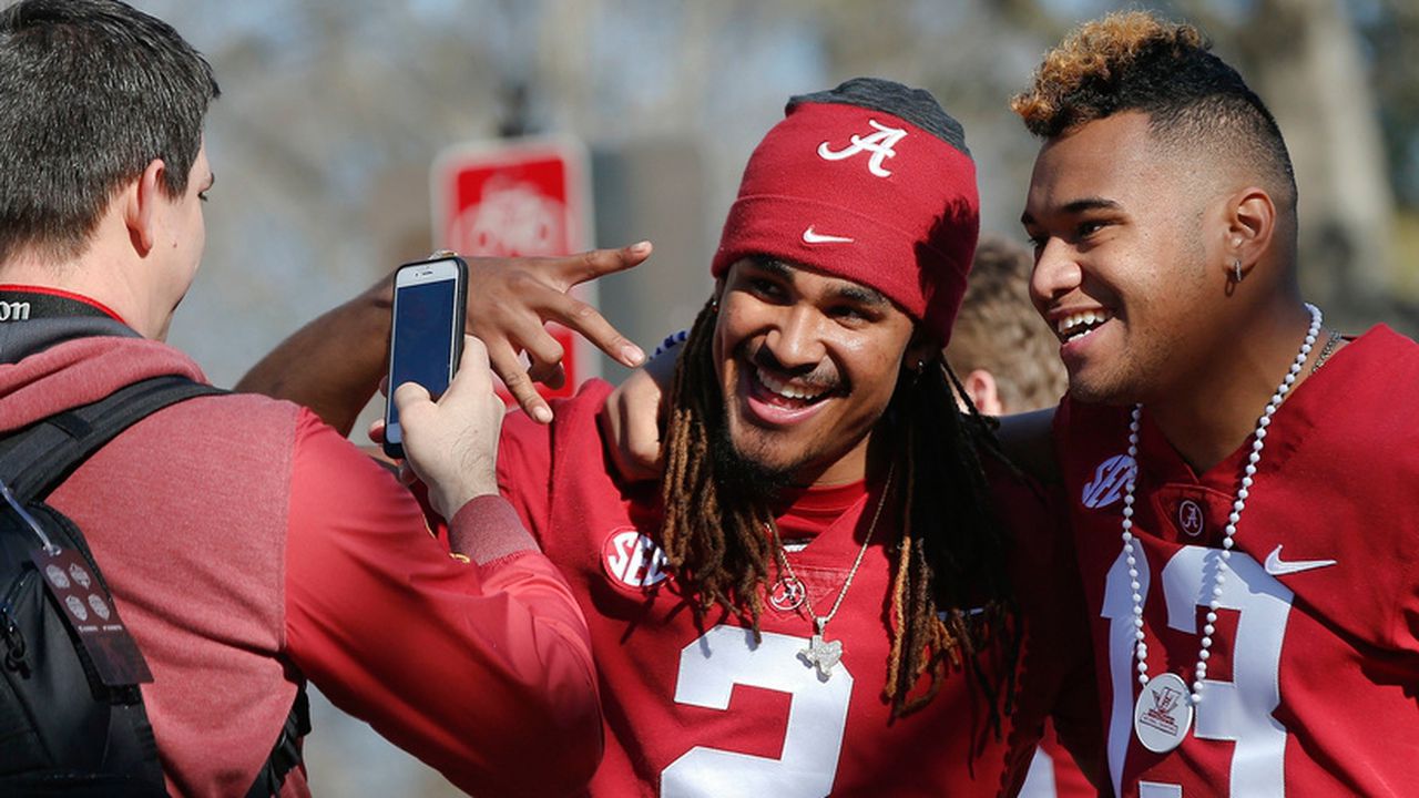 Nick Saban: NFL meeting âalmost destinyâ for Tide QBs