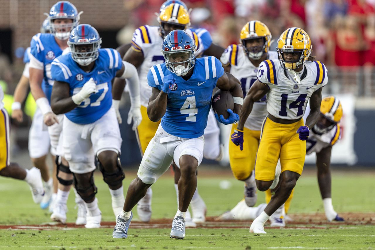 Ole Miss sets record in wild 55-49 win over LSU: âWe got a stop when we needed to, finallyâ