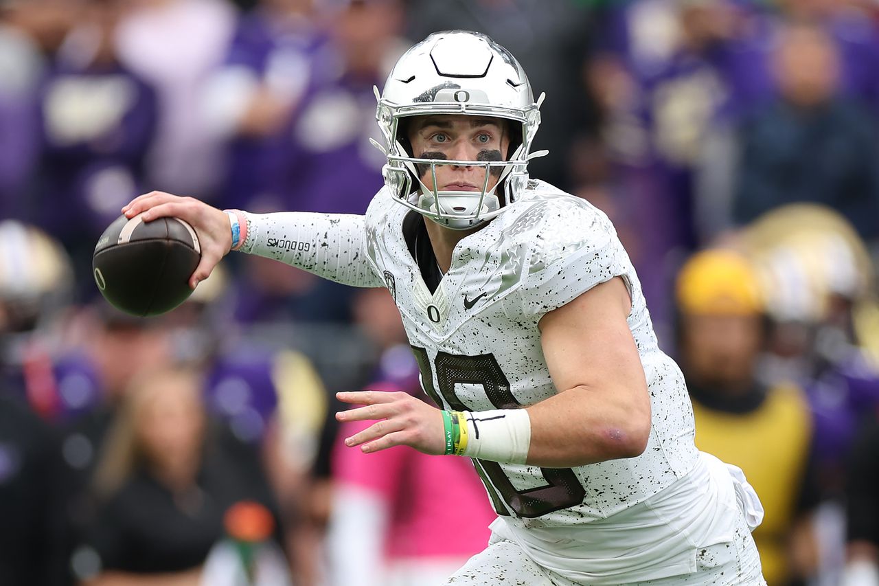 Oregonâs Bo Nix goes viral for passionate address after loss to Washington