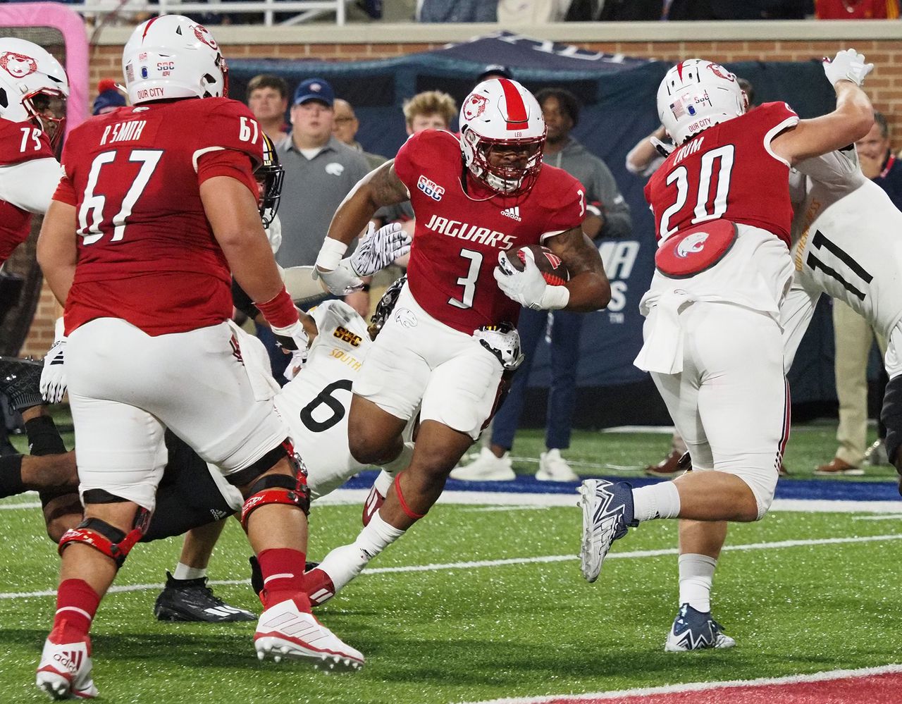 South Alabama rolls past Southern Miss, 55-3