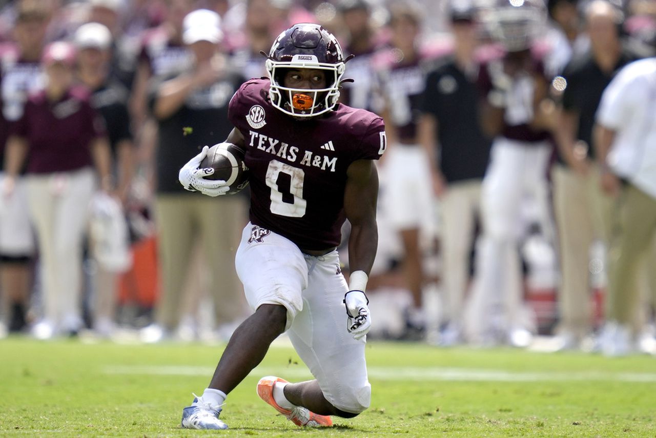 Texas A&âs Ainias Smith says Alabama football game is âMore personalâ