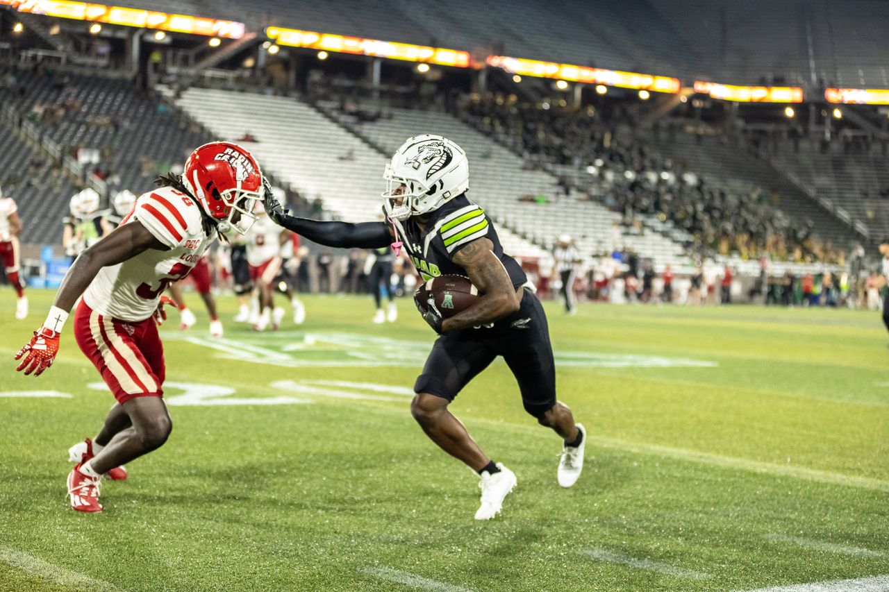 UAB-Memphis kickoff, TV set