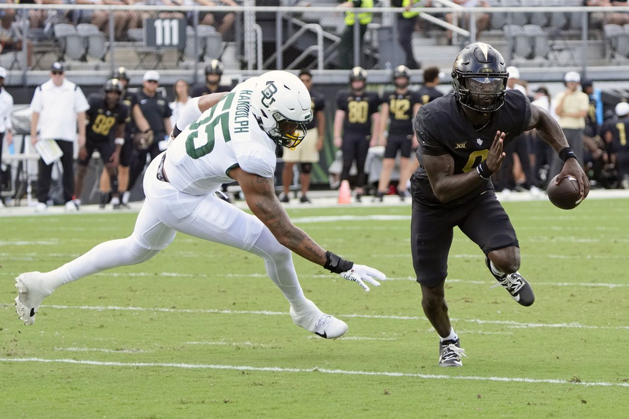 Watch UCFâs Timmy McClain convert crazy fourth-down pass