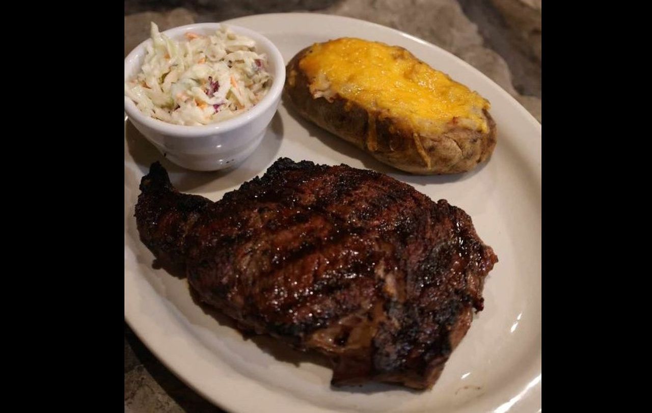 Who has âBamaâs best beef?â This west Alabama restaurant