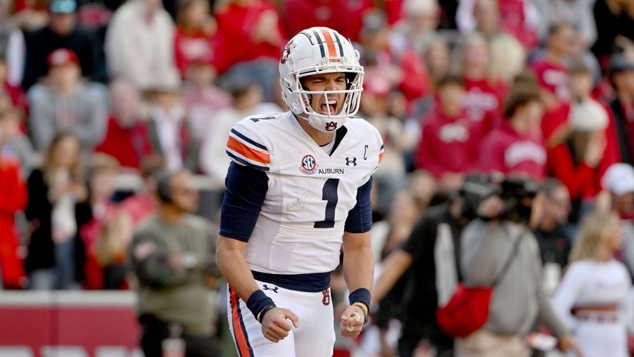 3 takeaways from Auburn footballâs dominant 48-10 win at Arkansas