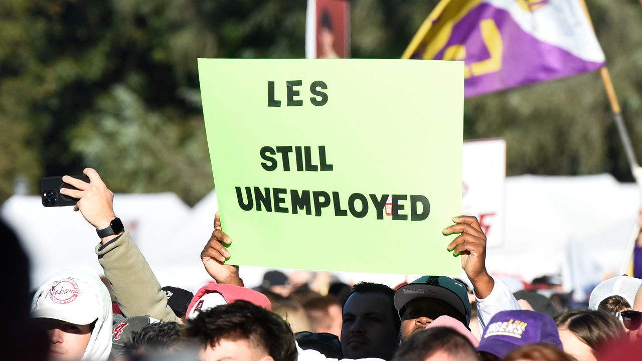 Alabama LSU Fans ESPN College GameDay 2023