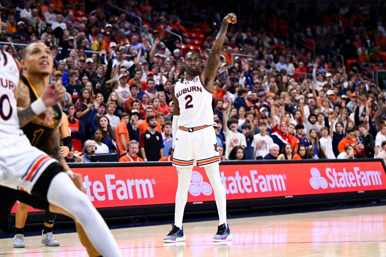 After two wins in New York, Auburn basketball receives top 25 votes