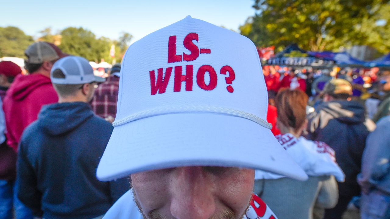 Alabama LSU Fans ESPN College GameDay 2023