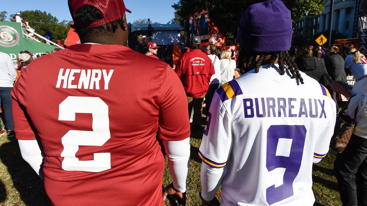 Alabama LSU Fans ESPN College GameDay 2023