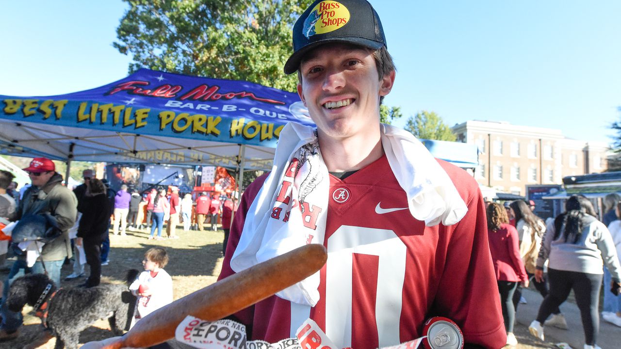 Alabama LSU Fans ESPN College GameDay 2023