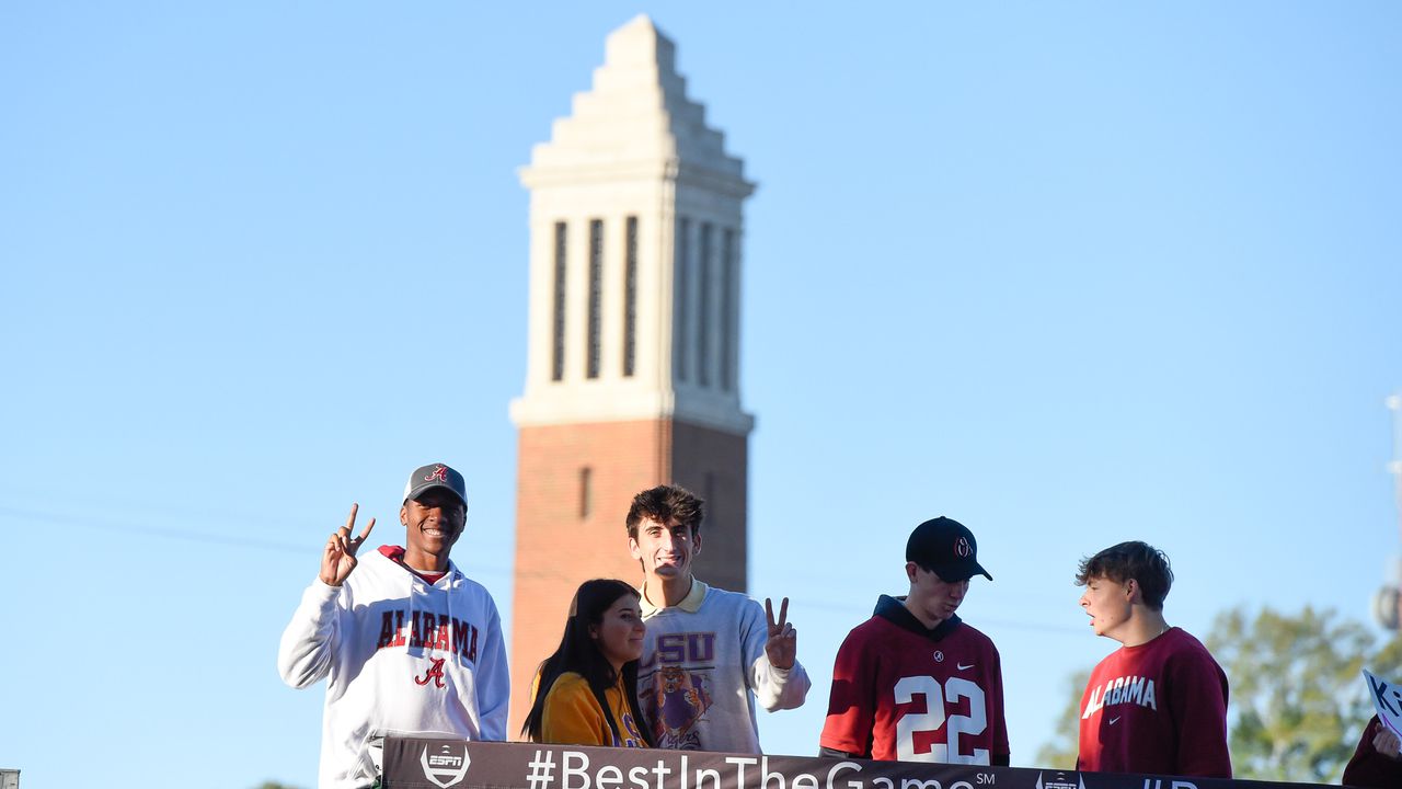 Alabama LSU Fans ESPN College GameDay 2023