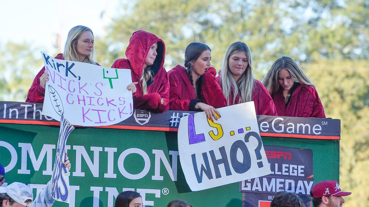 Alabama LSU Fans ESPN College GameDay 2023