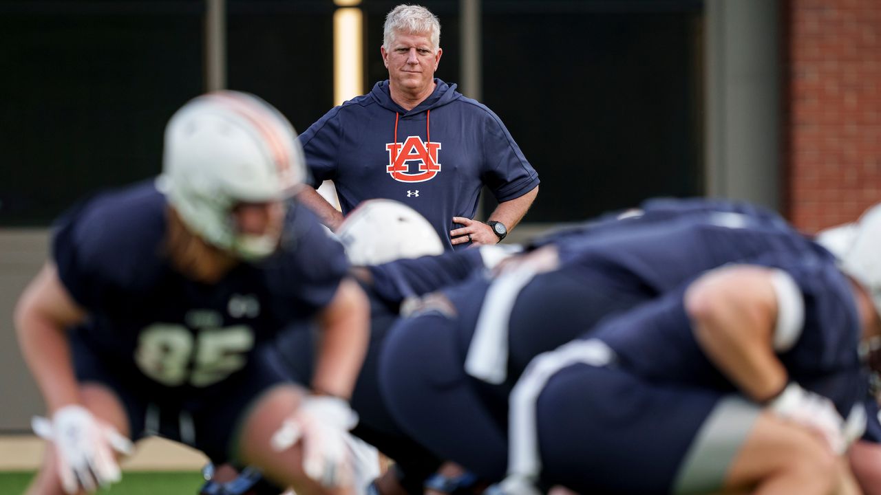 All dad jokes aside, Ron Roberts has delivered as Auburnâs defensive coordinator