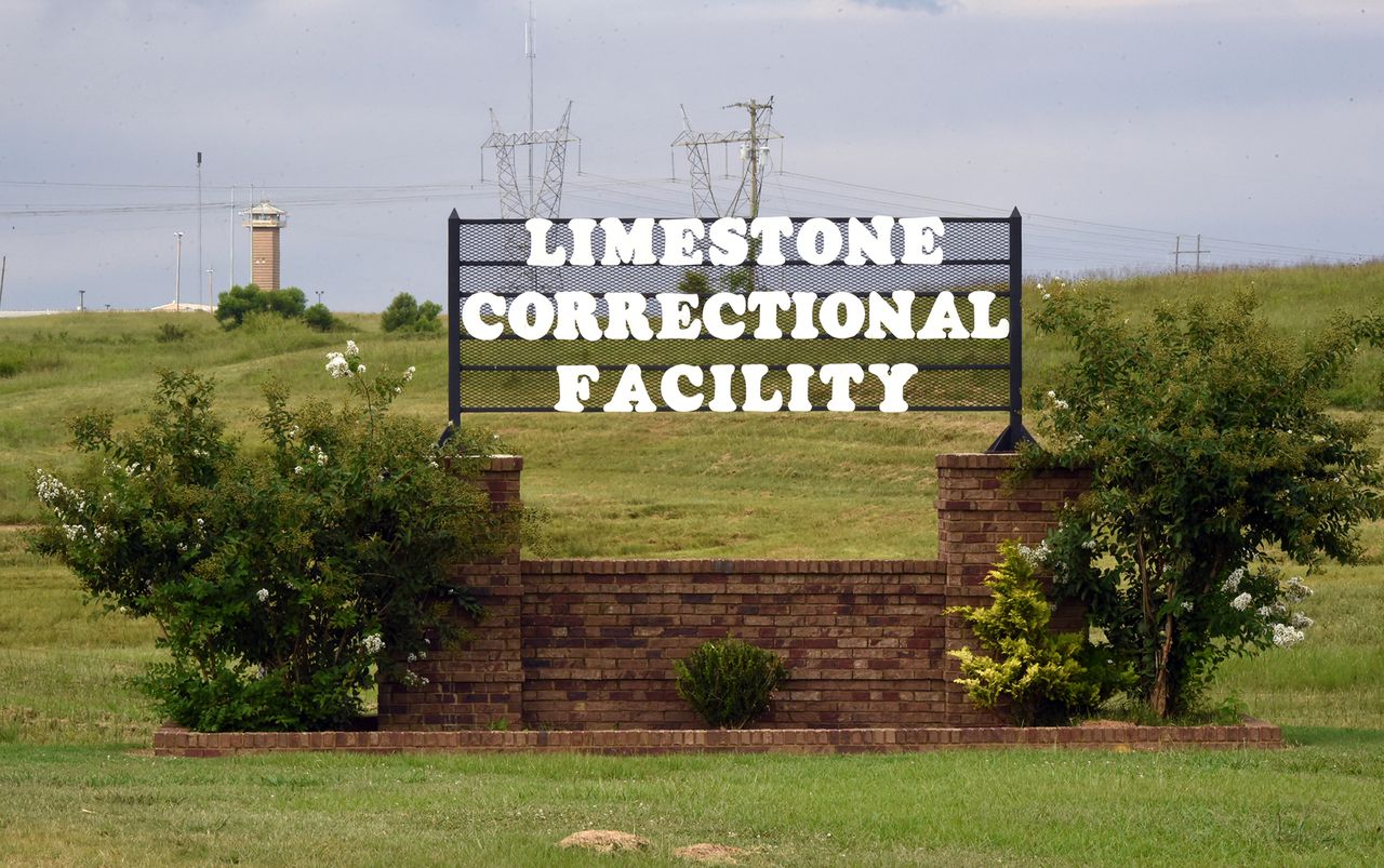 As winter approaches, Alabama inmates still face open-air windows