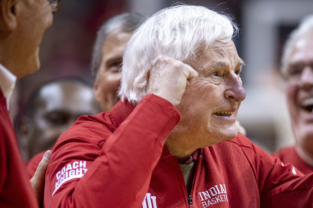 Auburnâs Bruce Pearl comments on death of Bob Knight, legendary Indiana coach