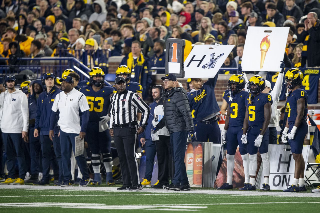 Big Ten opponent reportedly had Michiganâs signs