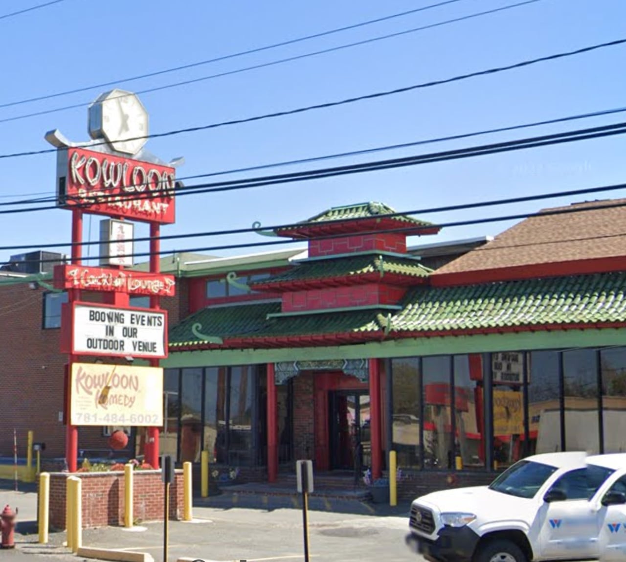 Brawl at Massachusetts family restaurant on Thanksgiving eve caught on video