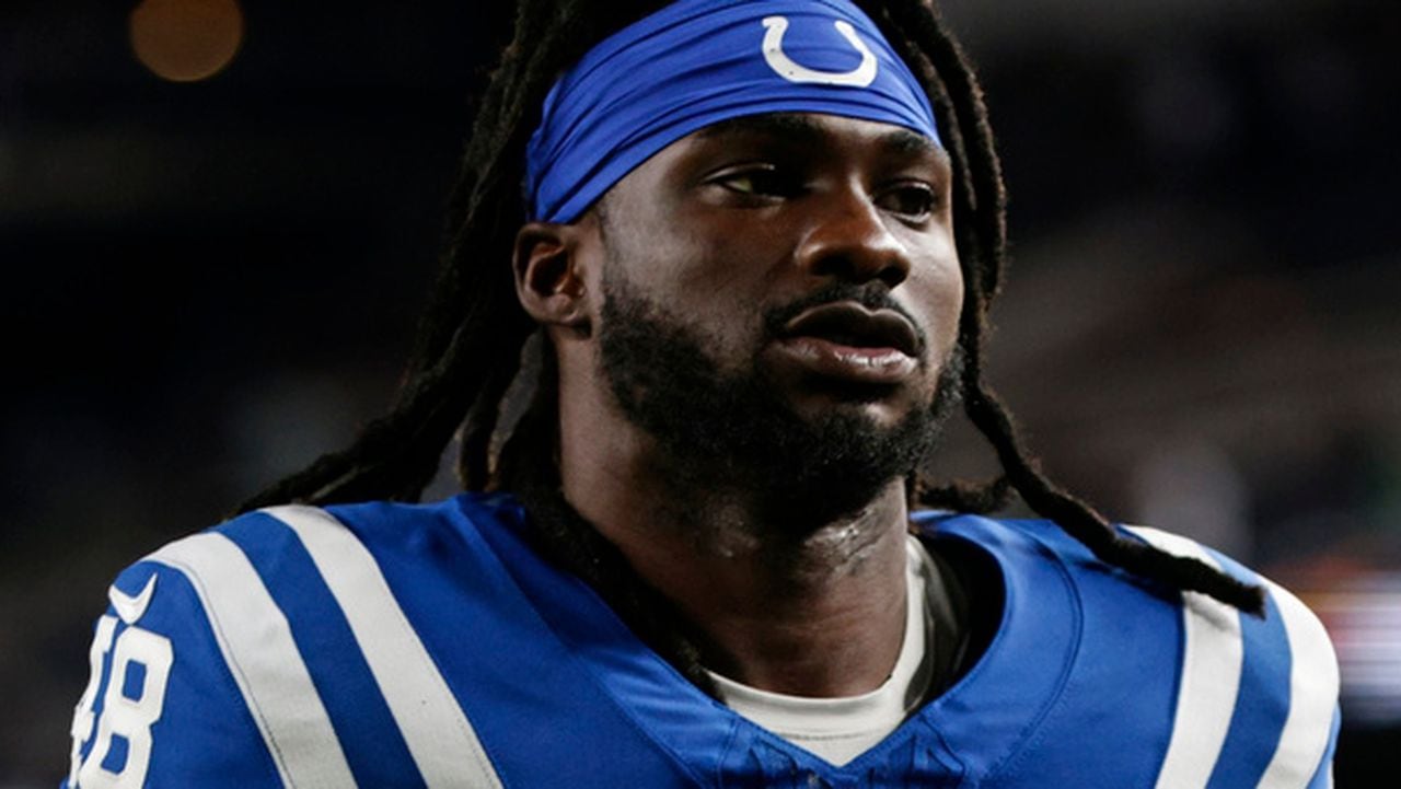 Colts sign former Alabama DB to active roster