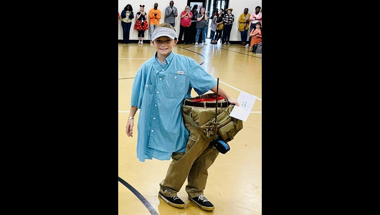 Did that Eufaula kid's costume break your brain? Hereâs how it works