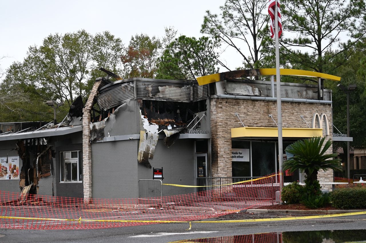 Fire that destroyed Fairhope McDonaldâs on Thanksgiving remains under investigation