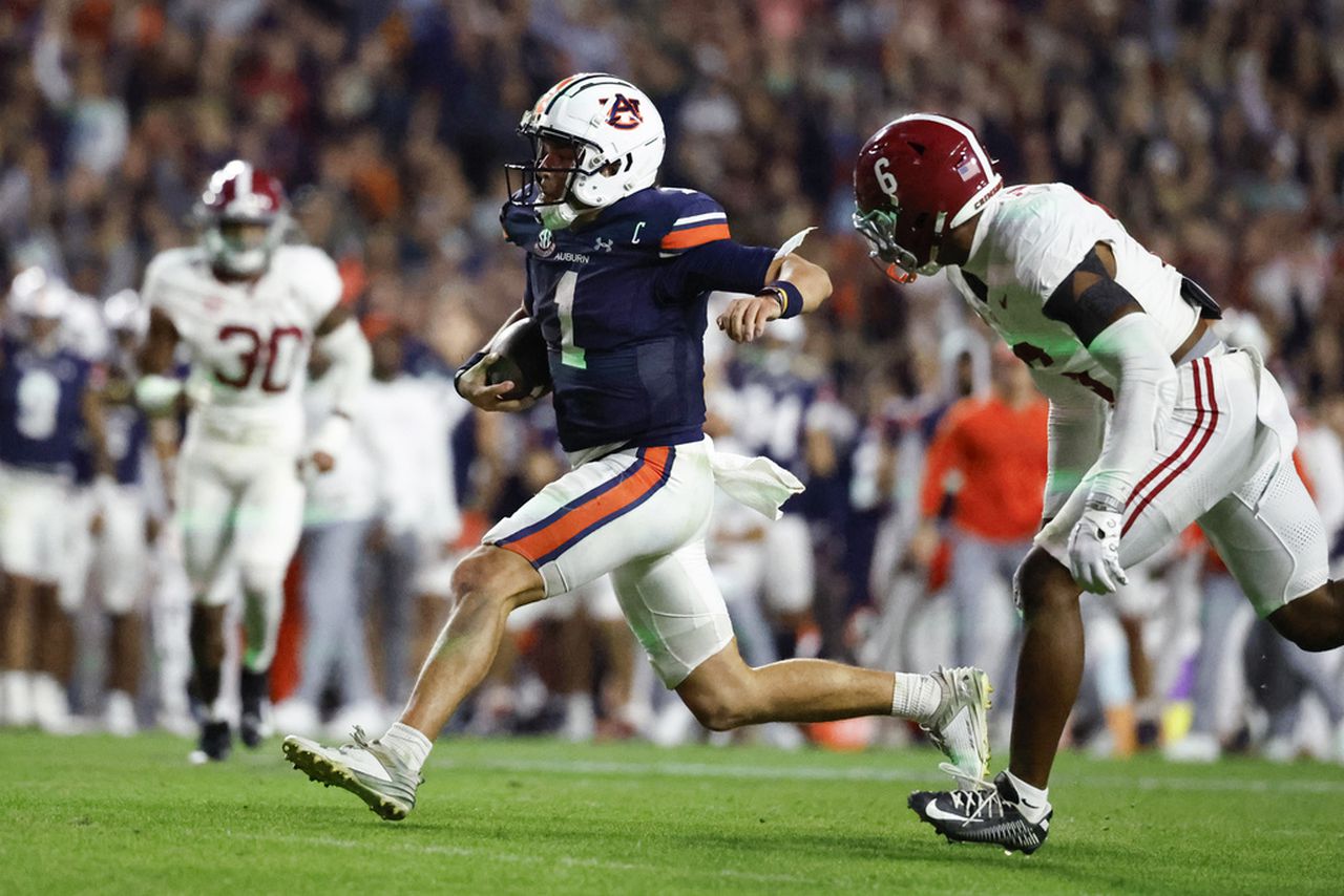 Grading Auburnâs heartbreaking, brutal late mistakes in Iron Bowl loss to Alabama